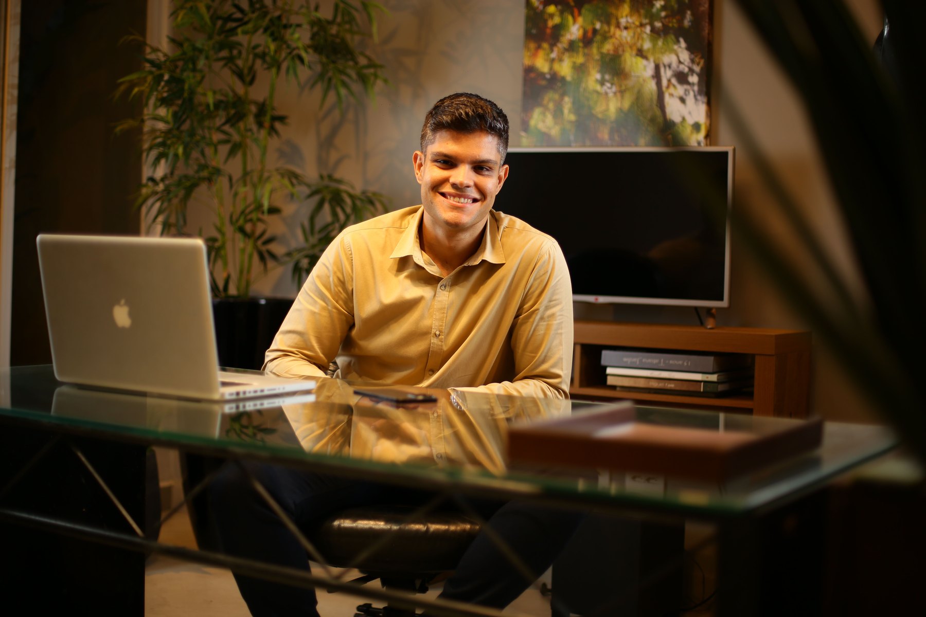 Felipe Casseb no escritório